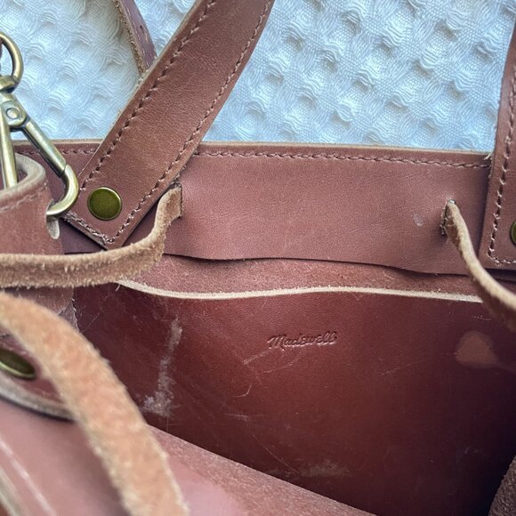 Madewell "Small Trick" drawstring leather crossbody purse - Picture 2 of 7